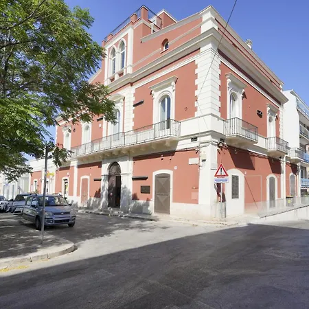 Palazzo Della Torre 202- Modern Historic Apartamento Bari