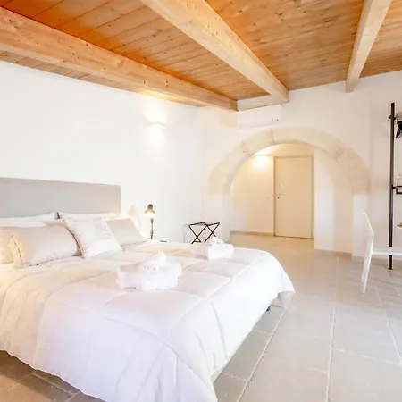 Palazzo Della Torre 202- Modern Historic Apartman Bari
