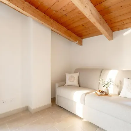 Apartman Palazzo Della Torre 202- Modern Historic Bari